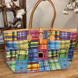 Dooney & Bourke Cindy tote picnic ants